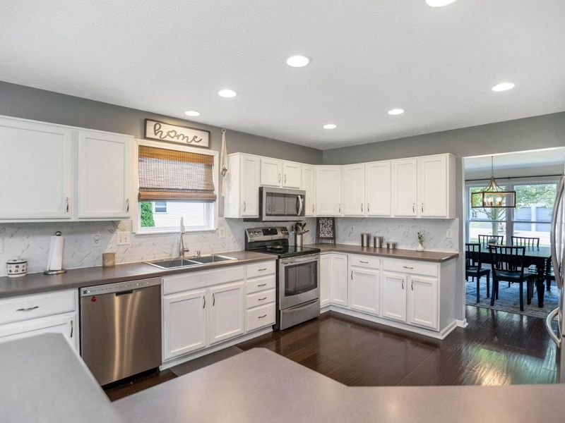 6264 Beaumont Square , Lewis Center, OH 43035 Photo 20