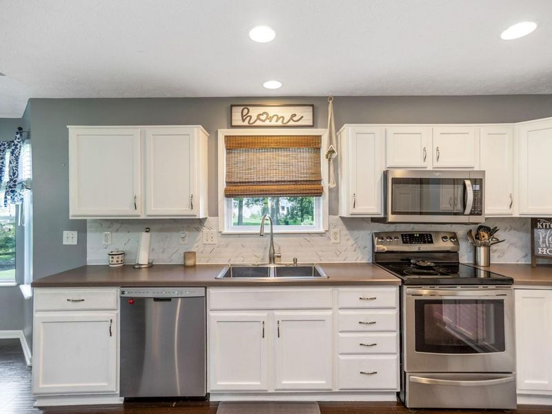 6264 Beaumont Square , Lewis Center, OH 43035 Photo 23
