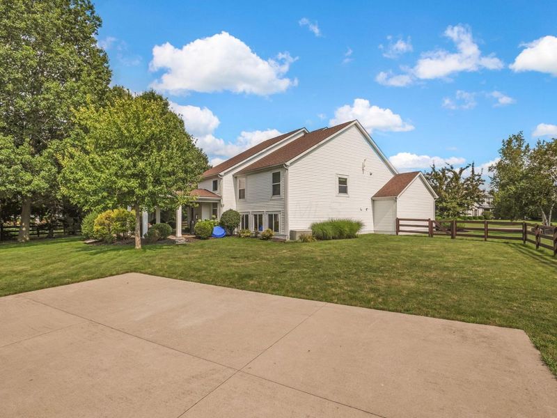 6264 Beaumont Square , Lewis Center, OH 43035 Photo 62