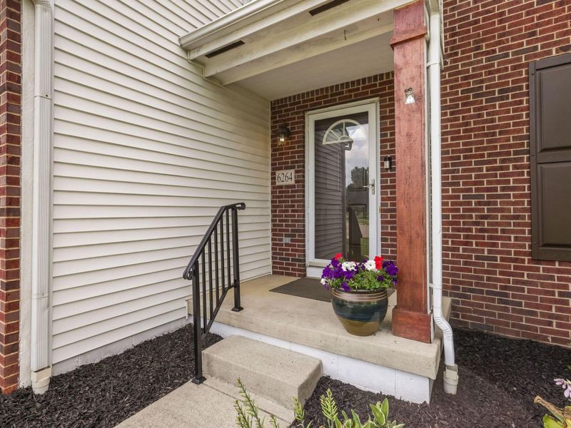 6264 Beaumont Square , Lewis Center, OH 43035 Photo 8