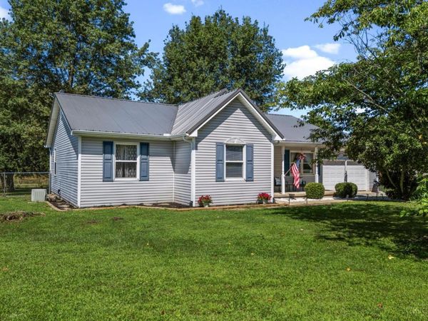 6139 Mad River Rd, Hillsboro, OH 45133