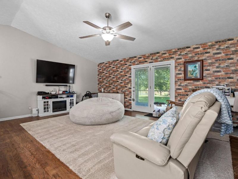 6139 Mad River Rd, Hillsboro, OH 45133 Photo 14