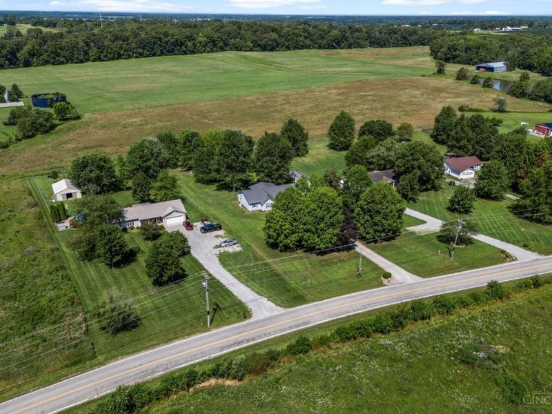 6139 Mad River Rd, Hillsboro, OH 45133 Photo 35