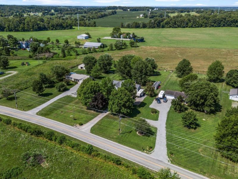 6139 Mad River Rd, Hillsboro, OH 45133 Photo 37