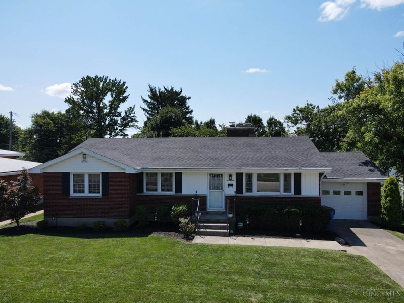 17 Carol Court, Hamilton, OH 45013 Photo 1