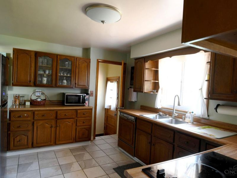 17 Carol Court, Hamilton, OH 45013 Photo 11