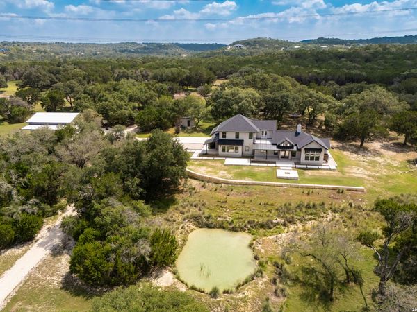 368D Fm 1376, Boerne, TX 78006