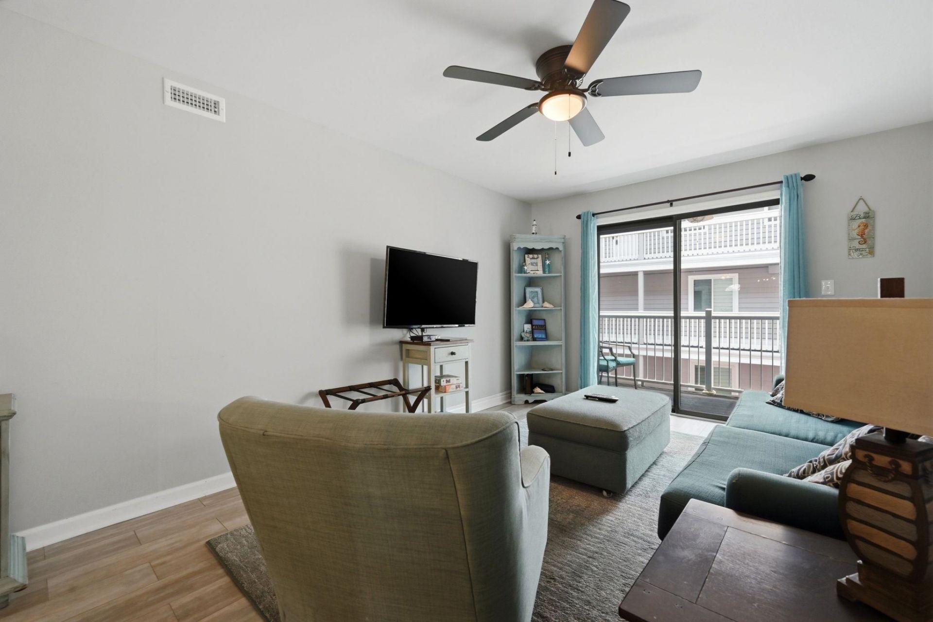 1509 N Waccamaw Dr.  Photo 12