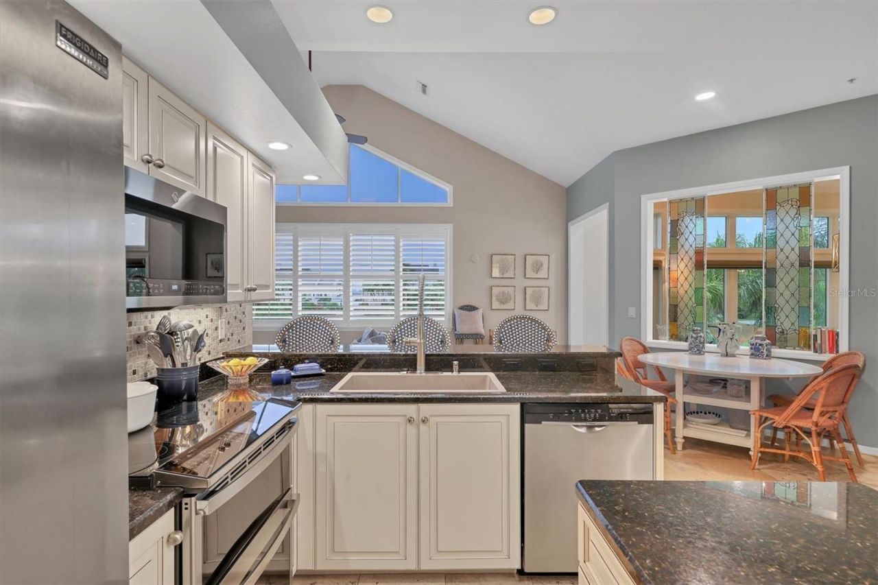 92 Tidy Island Boulevard , Bradenton, FL 34210 Photo