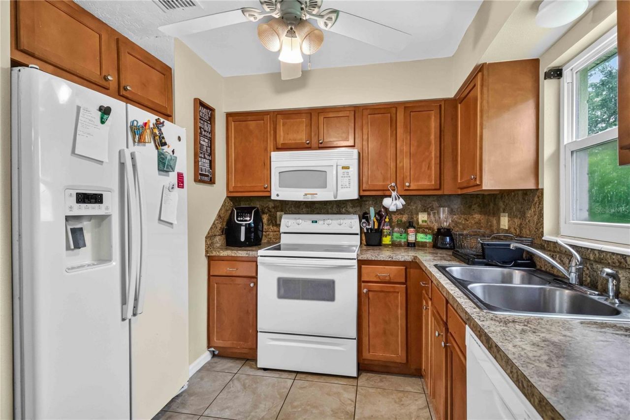 2316 Powell Circle, Sarasota, FL 34234 Photo