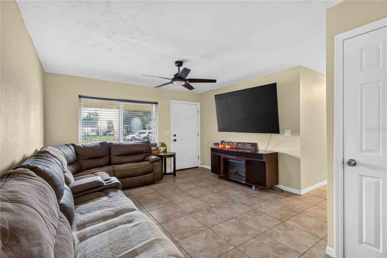 2316 Powell Circle, Sarasota, FL 34234 Photo