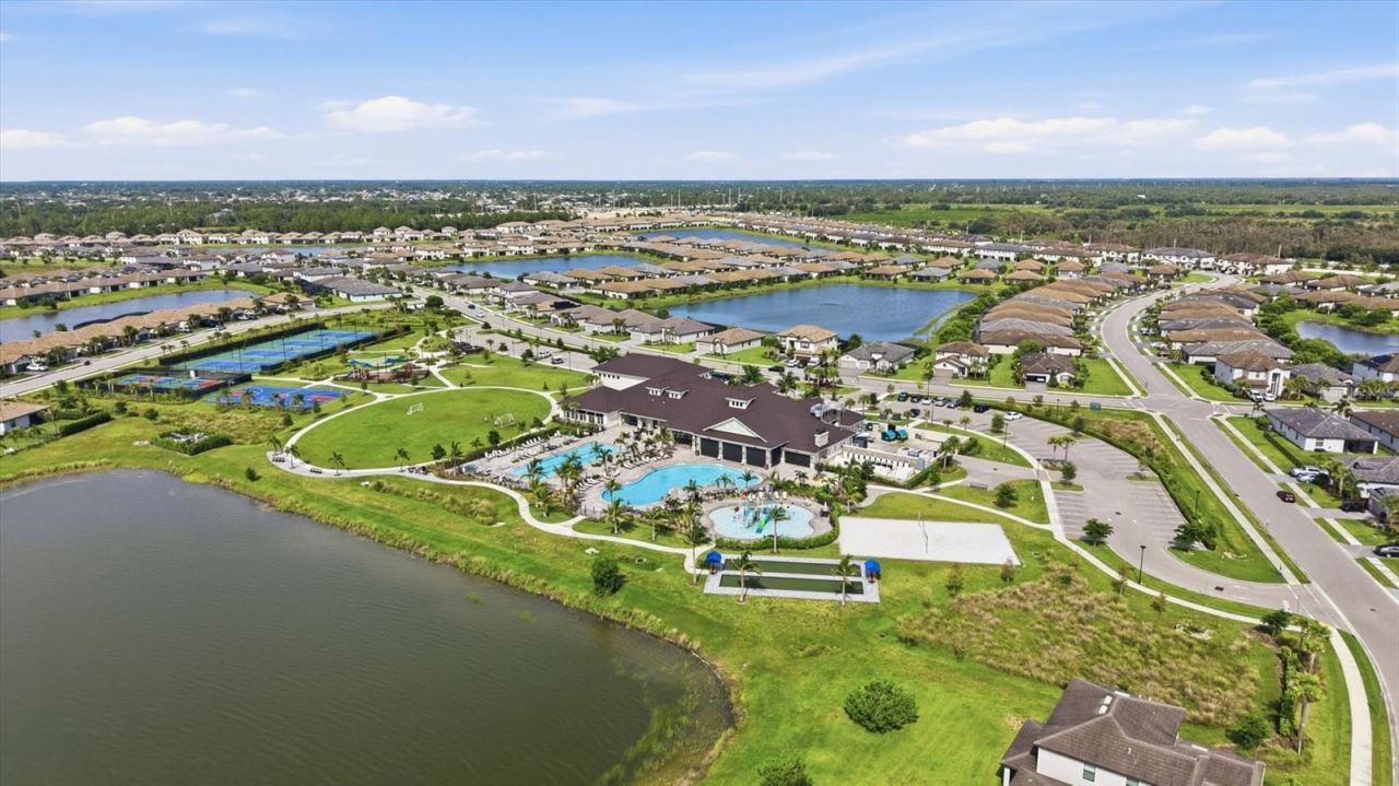 11035 Hanging Vine Drive, Fort Myers, FL 33913 Photo