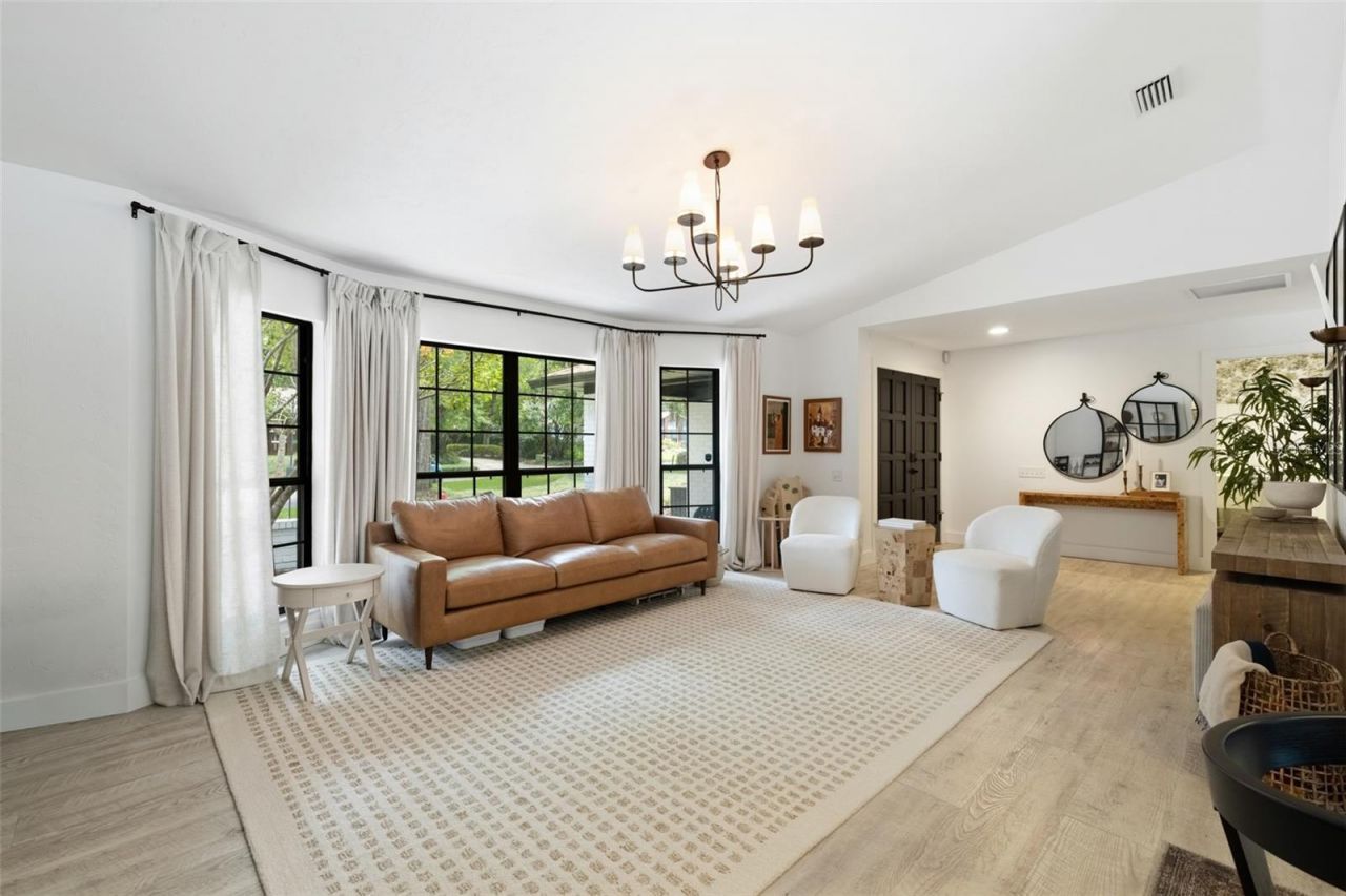 2322 NW 14th Place, Gainesville, FL 32605 Photo