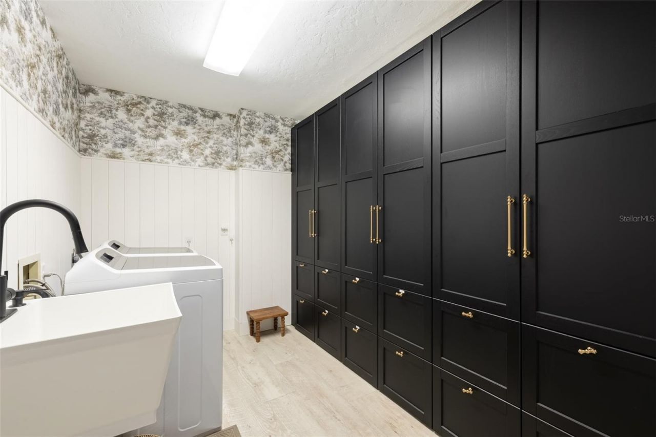2322 NW 14th Place, Gainesville, FL 32605 Photo