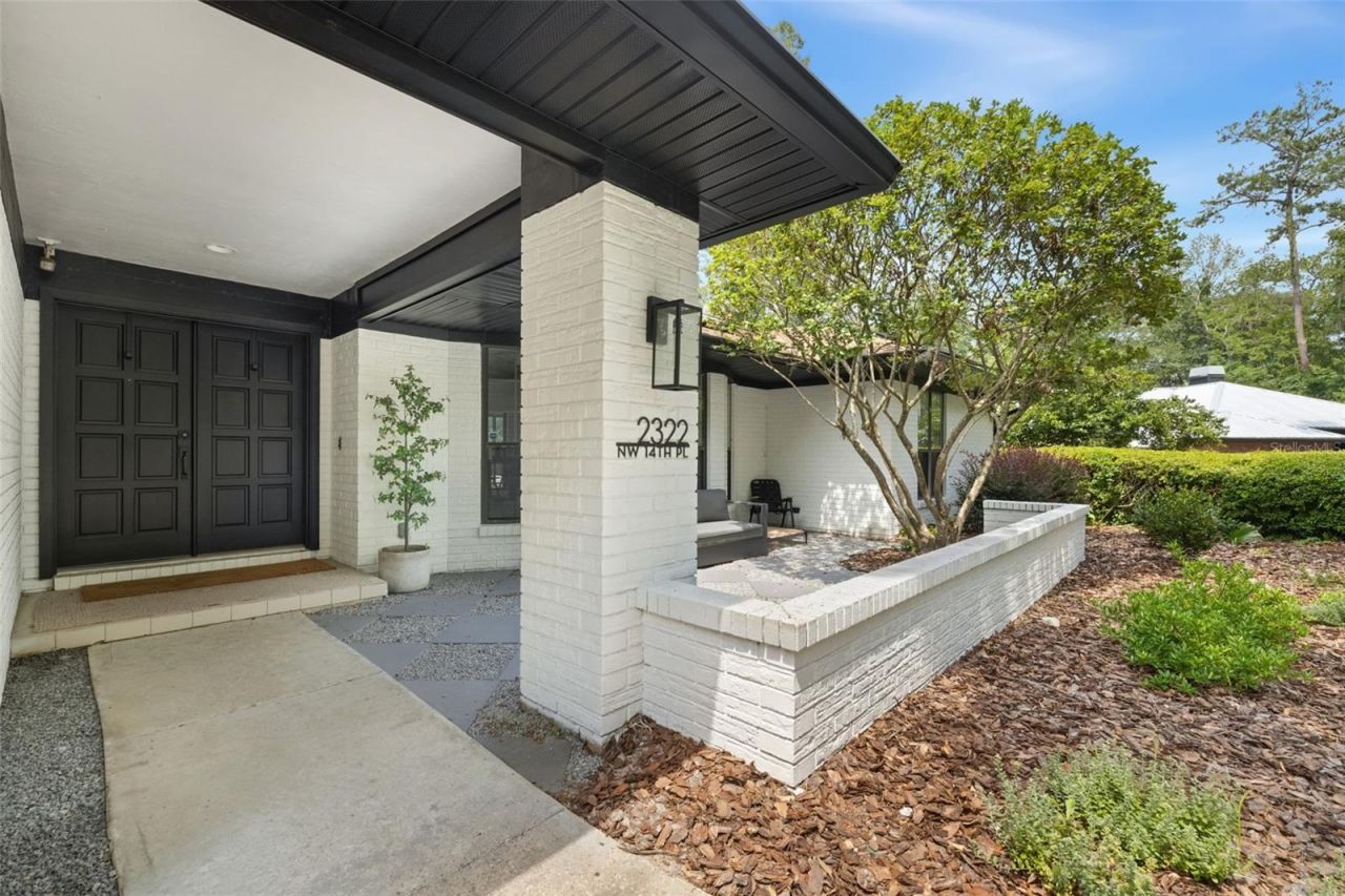 2322 NW 14th Place, Gainesville, FL 32605 Photo