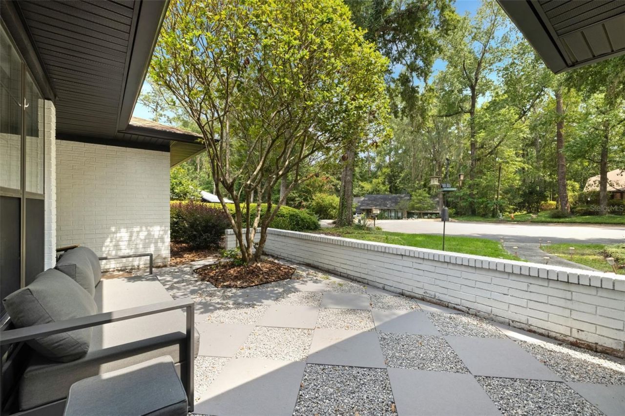 2322 NW 14th Place, Gainesville, FL 32605 Photo