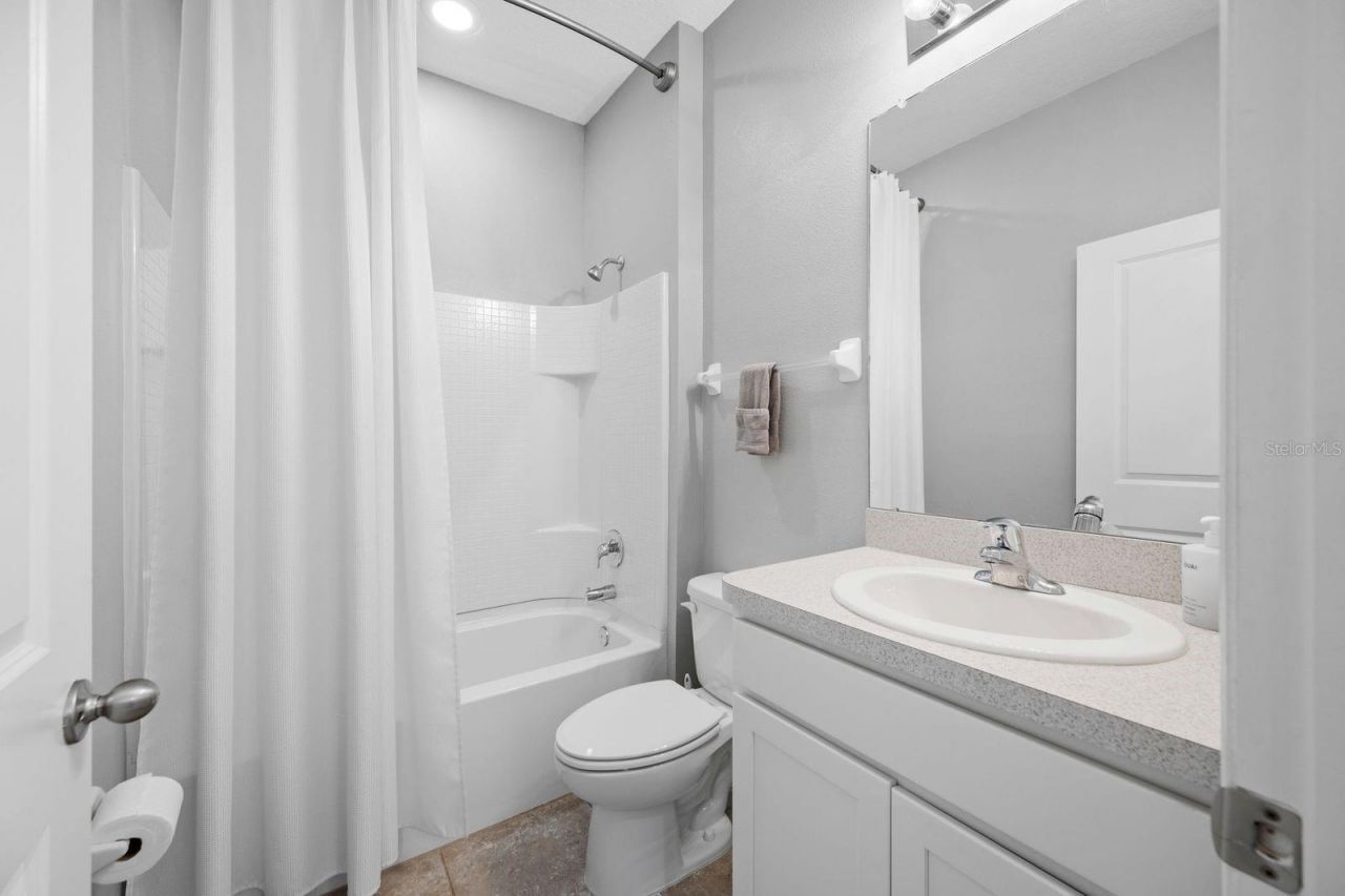 6549 Devesta Loop, Palmetto, FL 34221 Photo