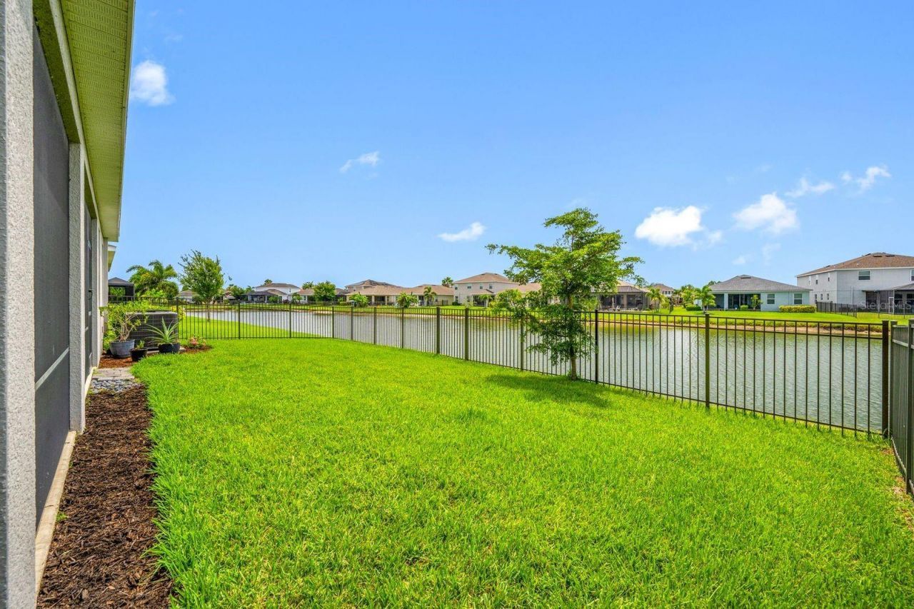 6549 Devesta Loop, Palmetto, FL 34221 Photo