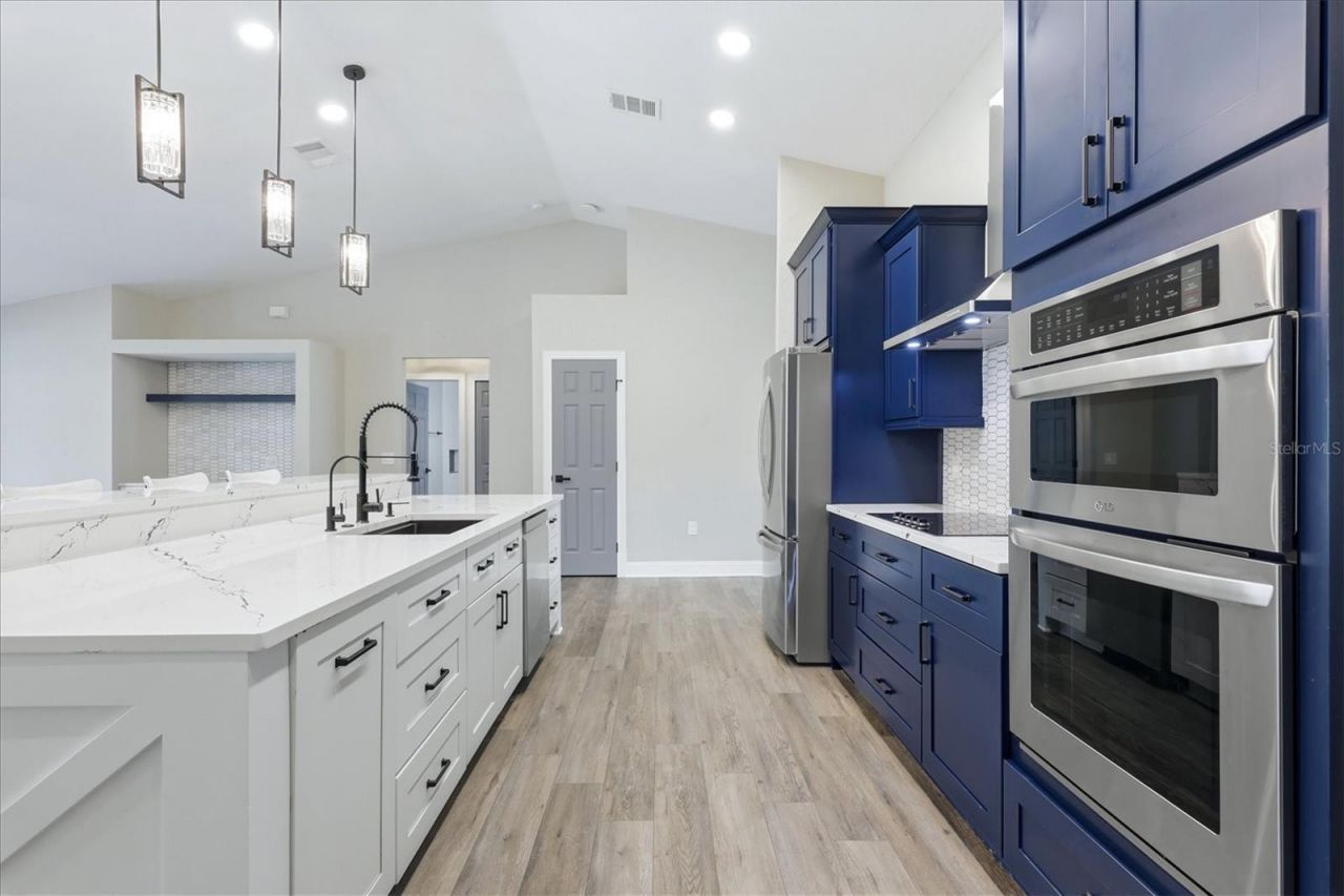 281 Pembroke Drive, Port Charlotte, FL 33954 Photo