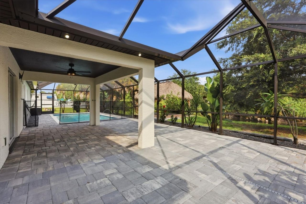 281 Pembroke Drive, Port Charlotte, FL 33954 Photo