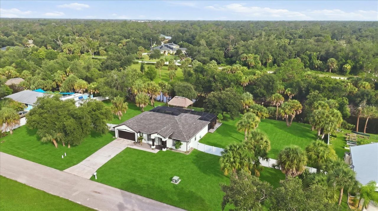 281 Pembroke Drive, Port Charlotte, FL 33954 Photo