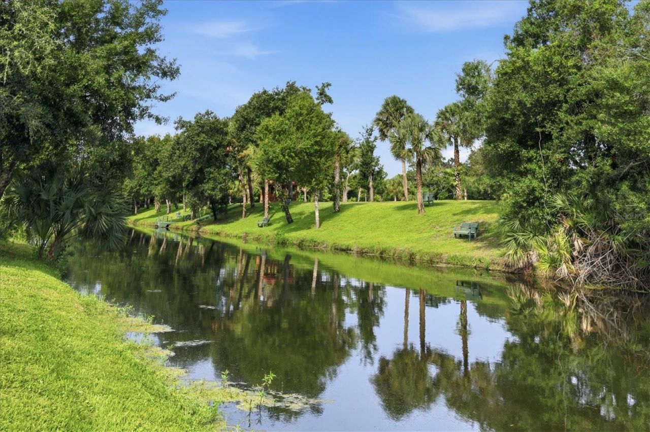 281 Pembroke Drive, Port Charlotte, FL 33954 Photo