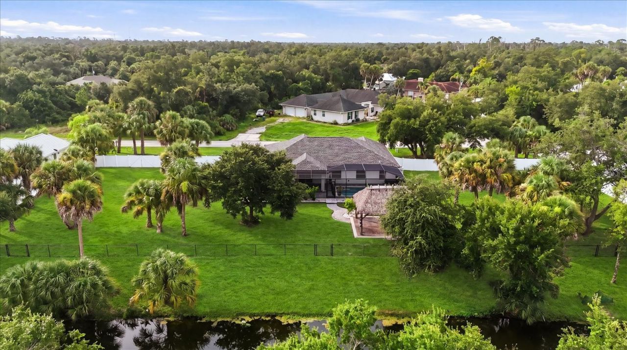 281 Pembroke Drive, Port Charlotte, FL 33954 Photo