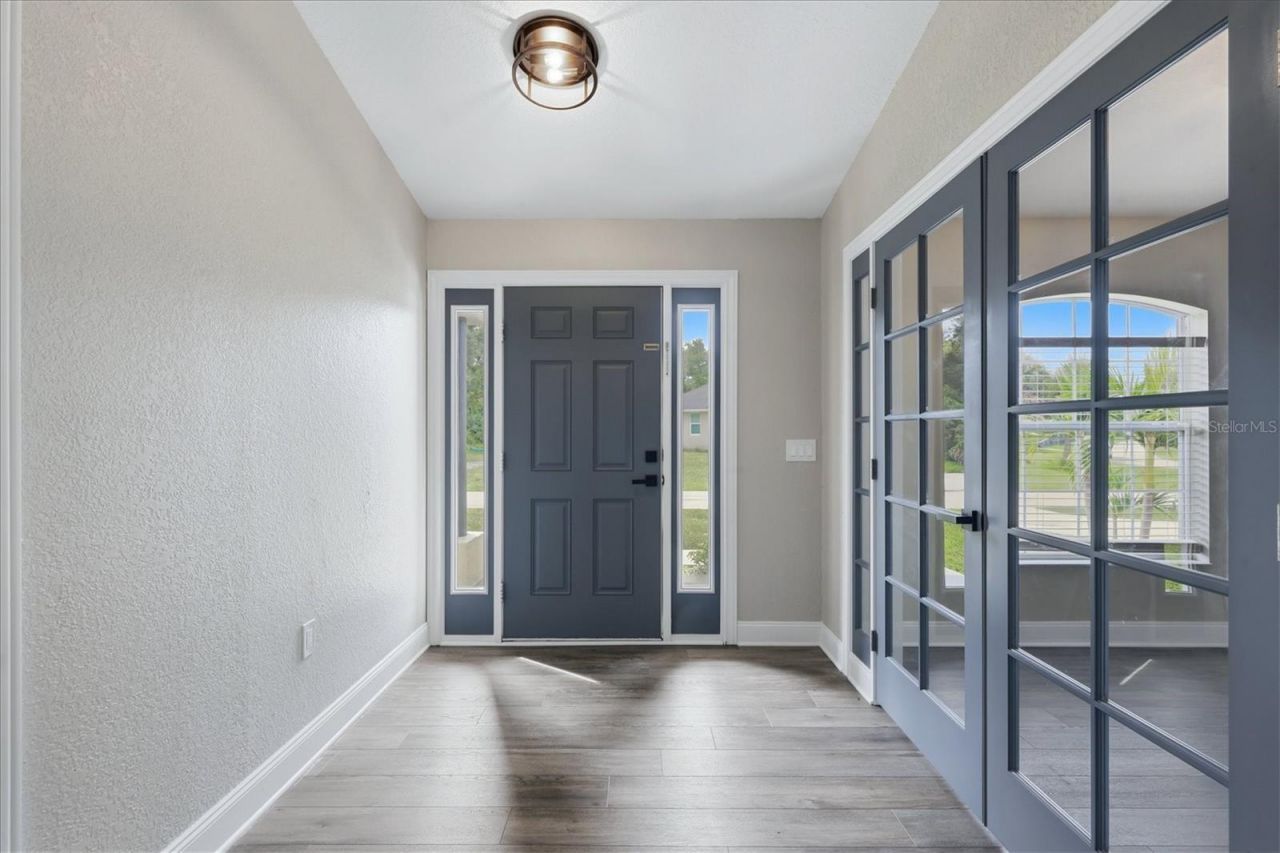 281 Pembroke Drive, Port Charlotte, FL 33954 Photo