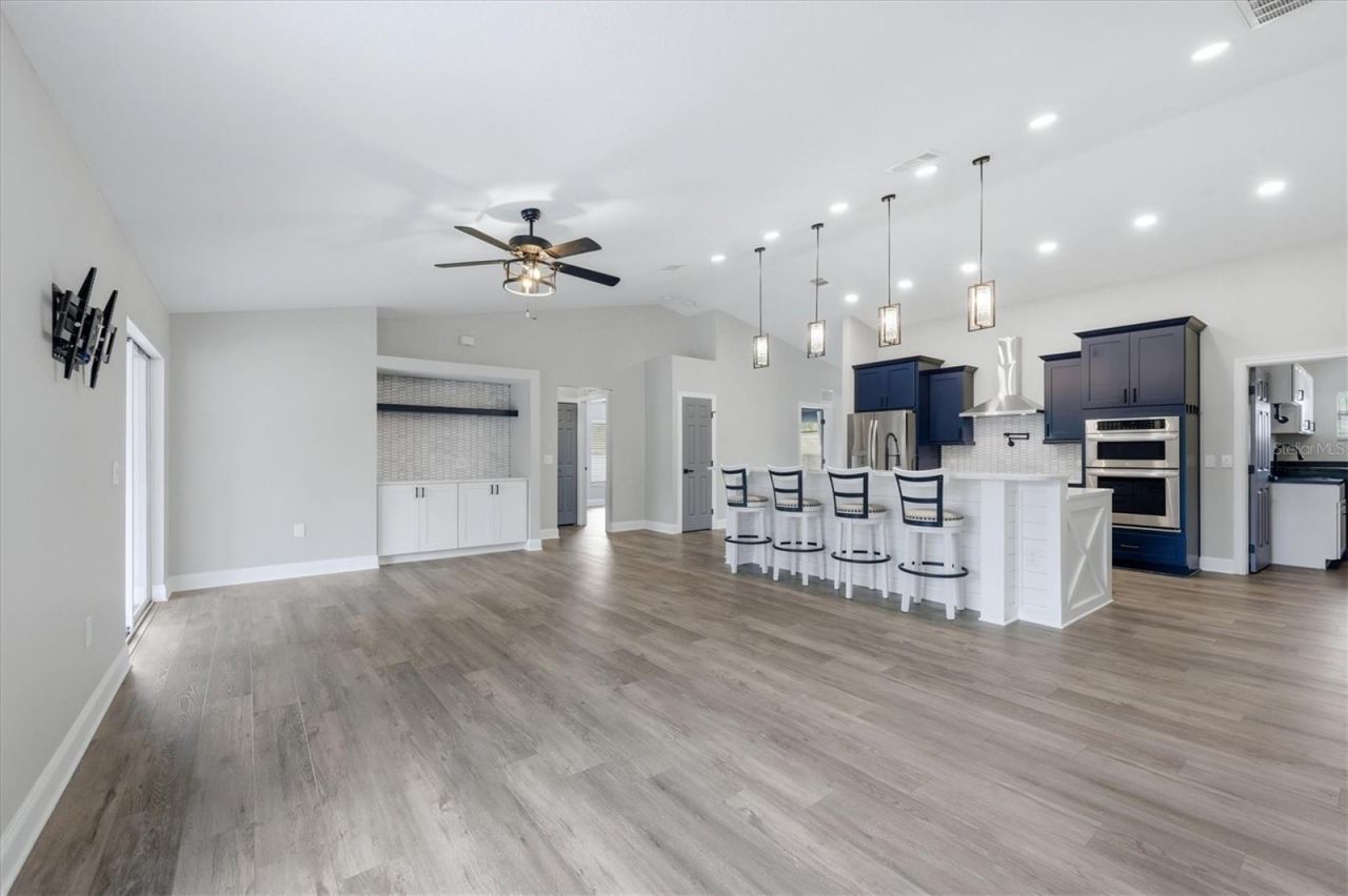 281 Pembroke Drive, Port Charlotte, FL 33954 Photo