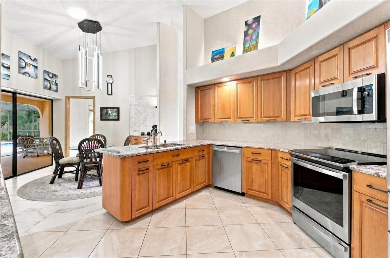 10307 Waters Edge Court, Weeki Wachee, FL 34613 Photo