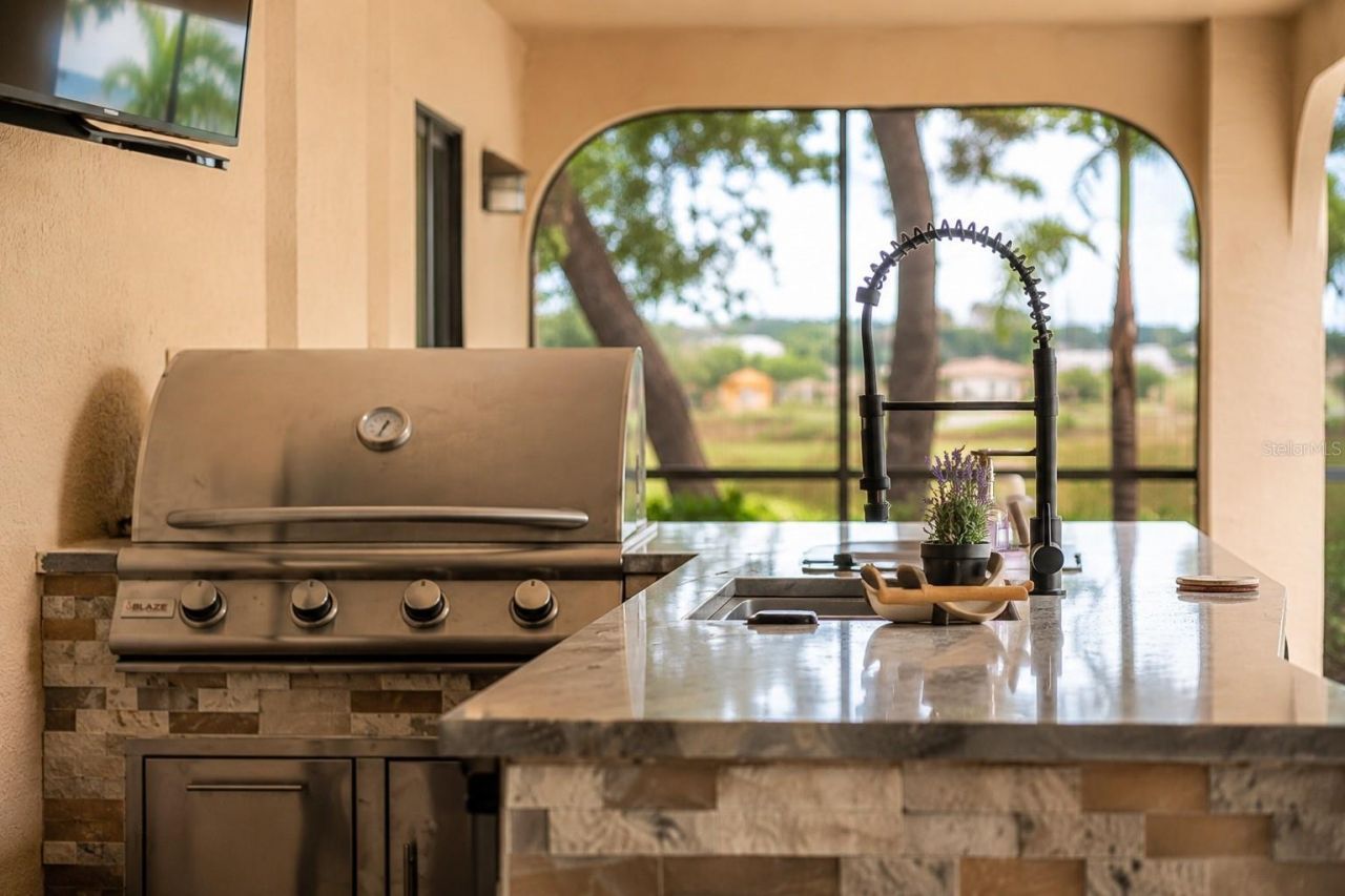 10307 Waters Edge Court, Weeki Wachee, FL 34613 Photo
