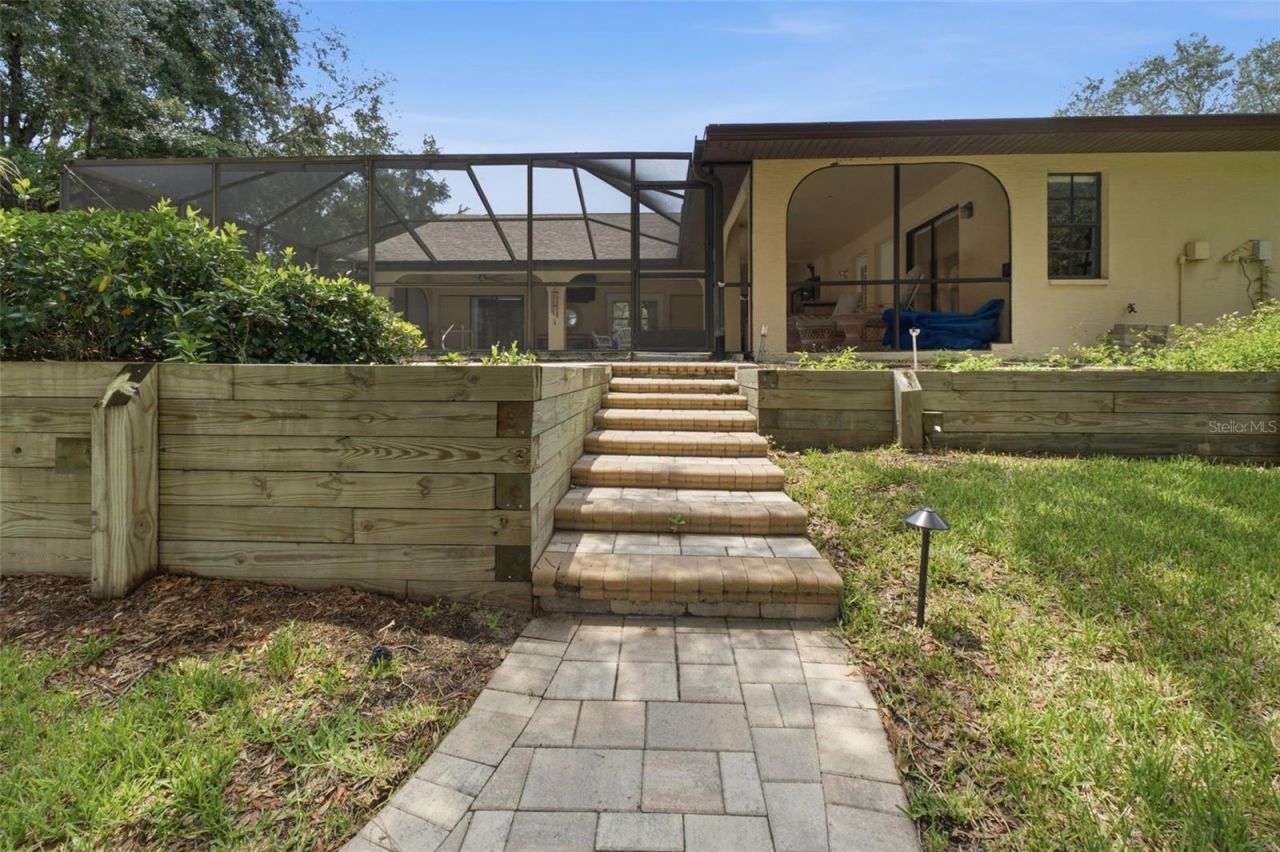 10307 Waters Edge Court, Weeki Wachee, FL 34613 Photo