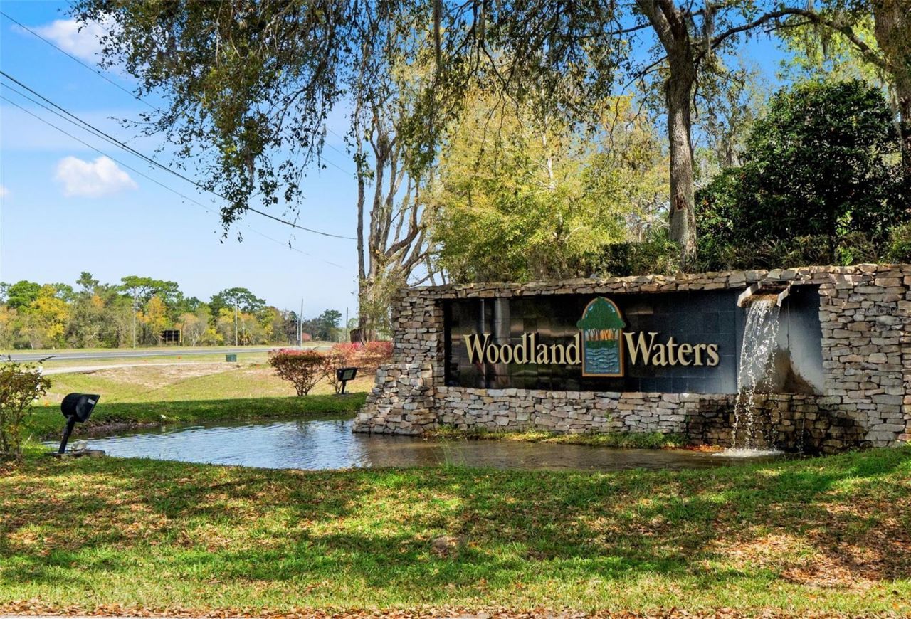 10307 Waters Edge Court, Weeki Wachee, FL 34613 Photo
