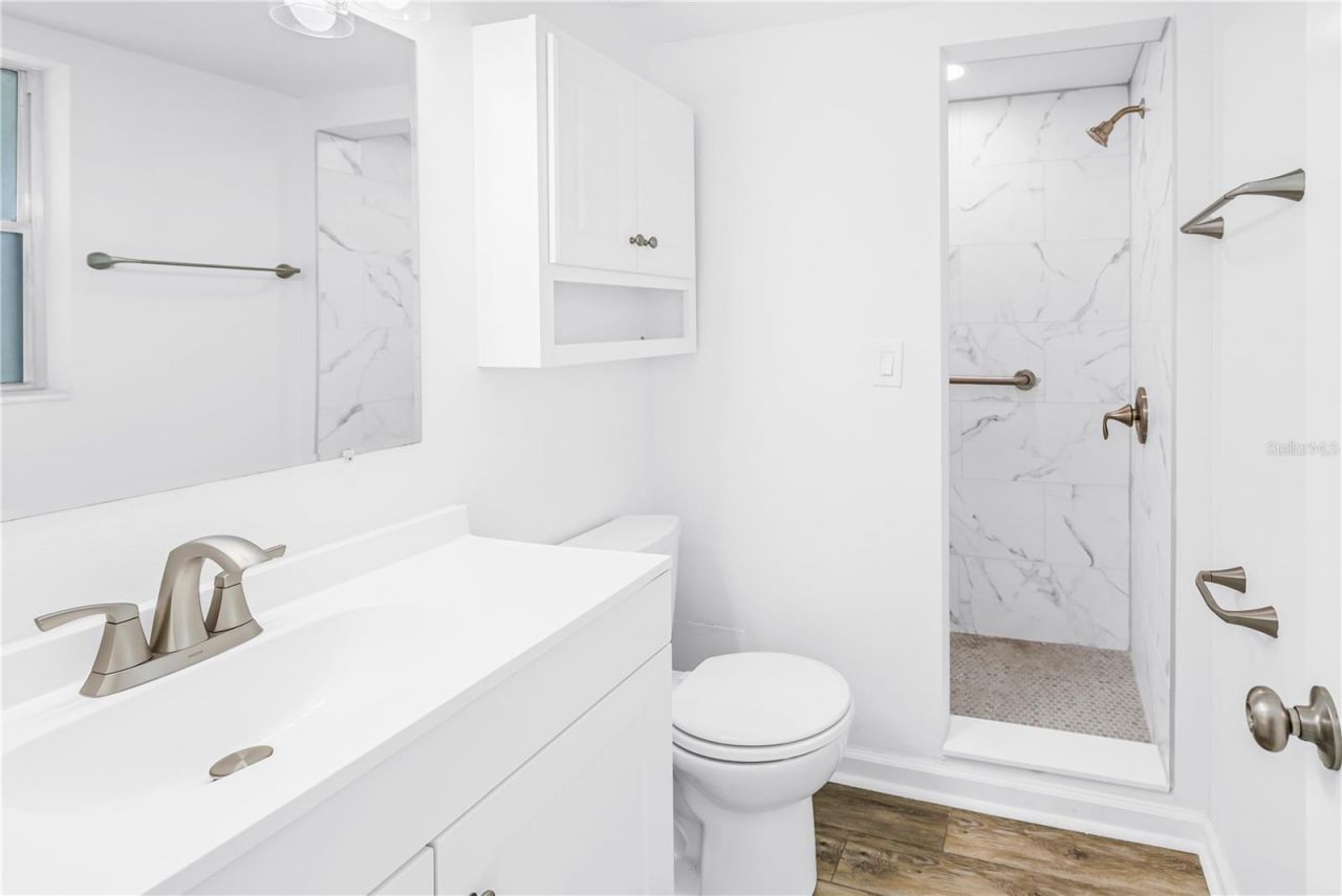 1051 79th Avenue N, Unit 105, Saint Petersburg, FL 33702 Photo
