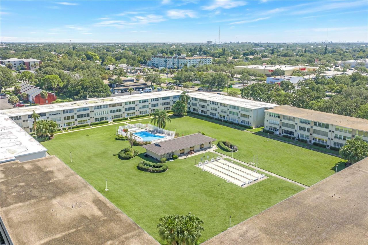 1051 79th Avenue N, Unit 105, Saint Petersburg, FL 33702 Photo