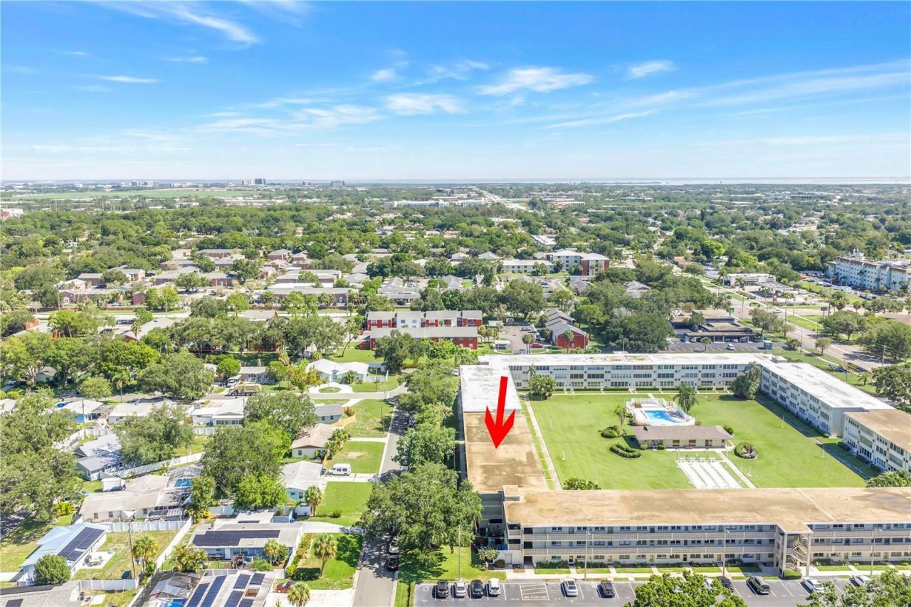 1051 79th Avenue N, Unit 105, Saint Petersburg, FL 33702 Photo