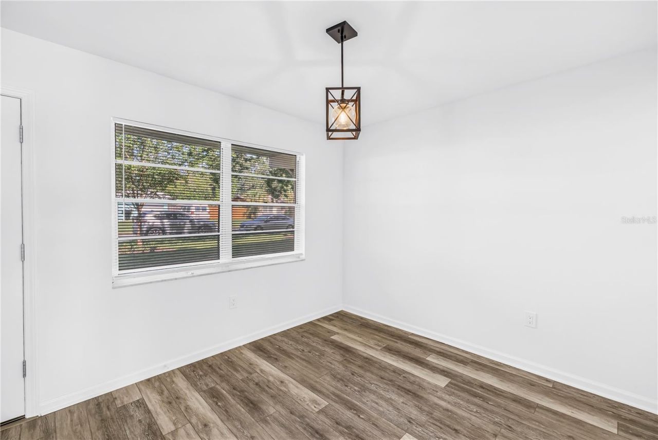 1051 79th Avenue N, Unit 105, Saint Petersburg, FL 33702 Photo