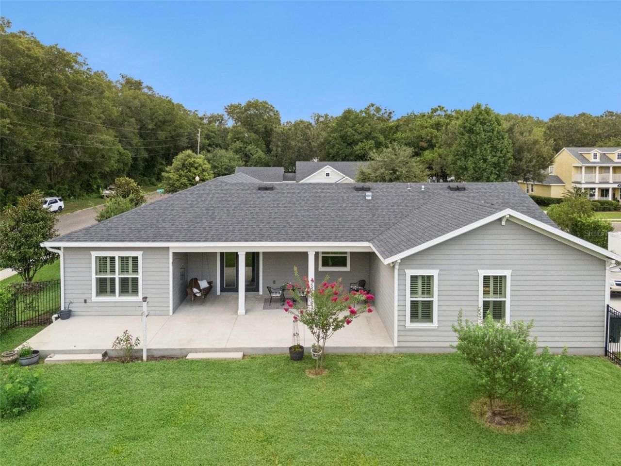 491 W Delaware Avenue, Lake Helen, FL 32744 Photo