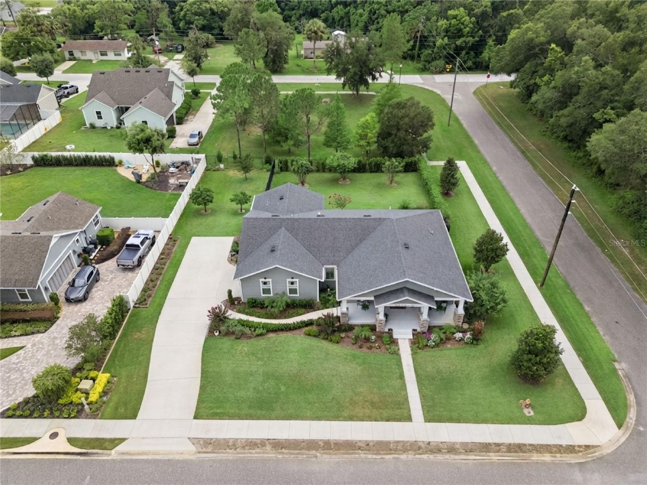 491 W Delaware Avenue, Lake Helen, FL 32744 Photo