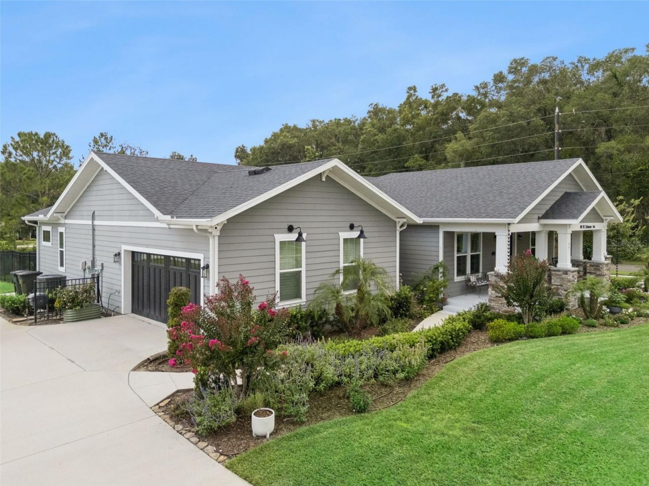 491 W Delaware Avenue, Lake Helen, FL 32744 Photo