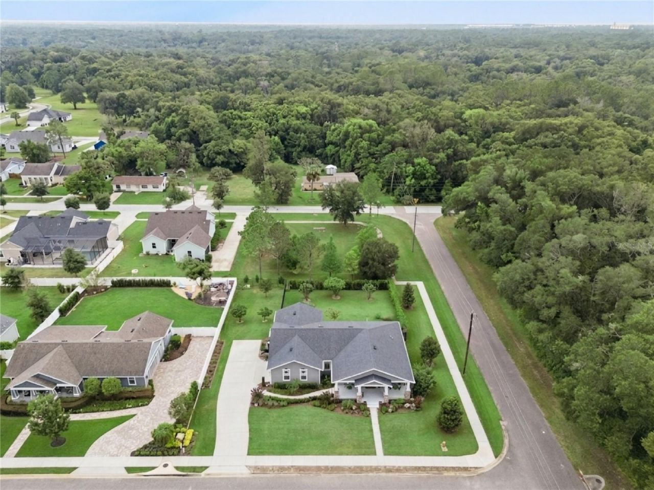 491 W Delaware Avenue, Lake Helen, FL 32744 Photo