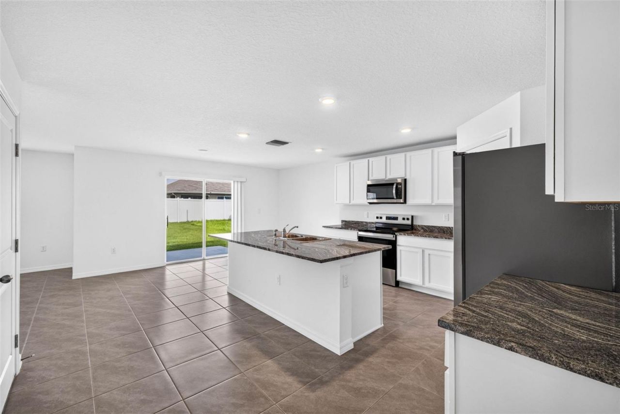 7622 Rosewood Garden Loop, Tampa, FL 33637 Photo