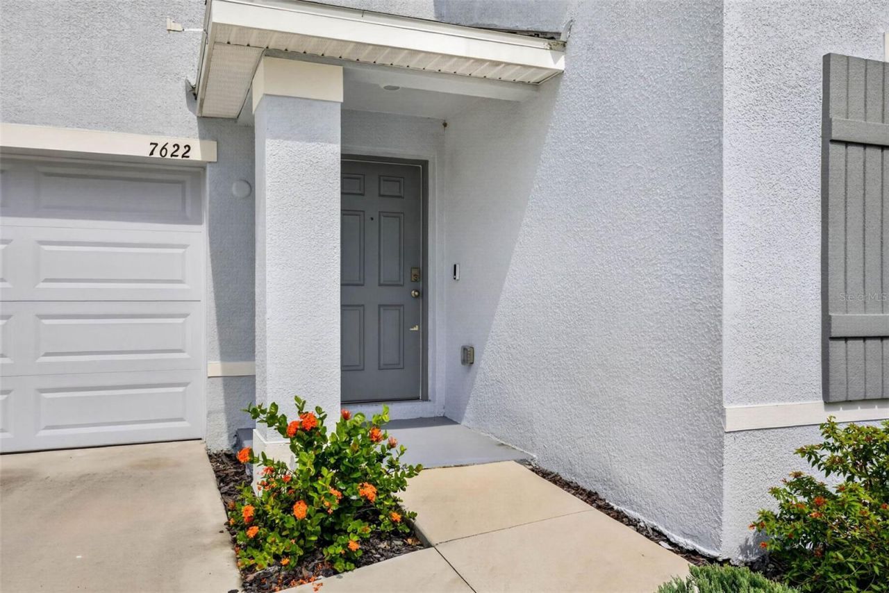 7622 Rosewood Garden Loop, Tampa, FL 33637 Photo