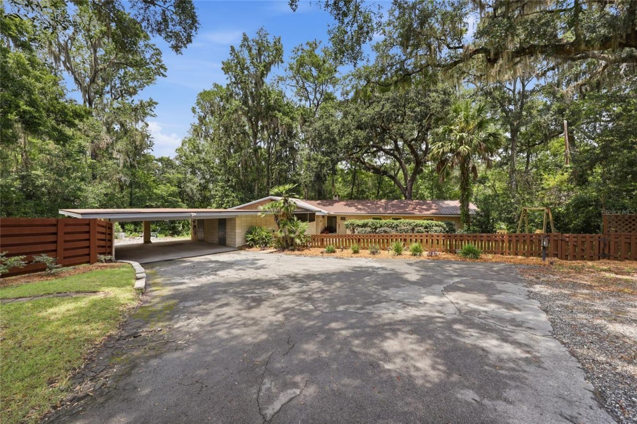 1732 NW 8th Avenue, Gainesville, FL 32603 Photo