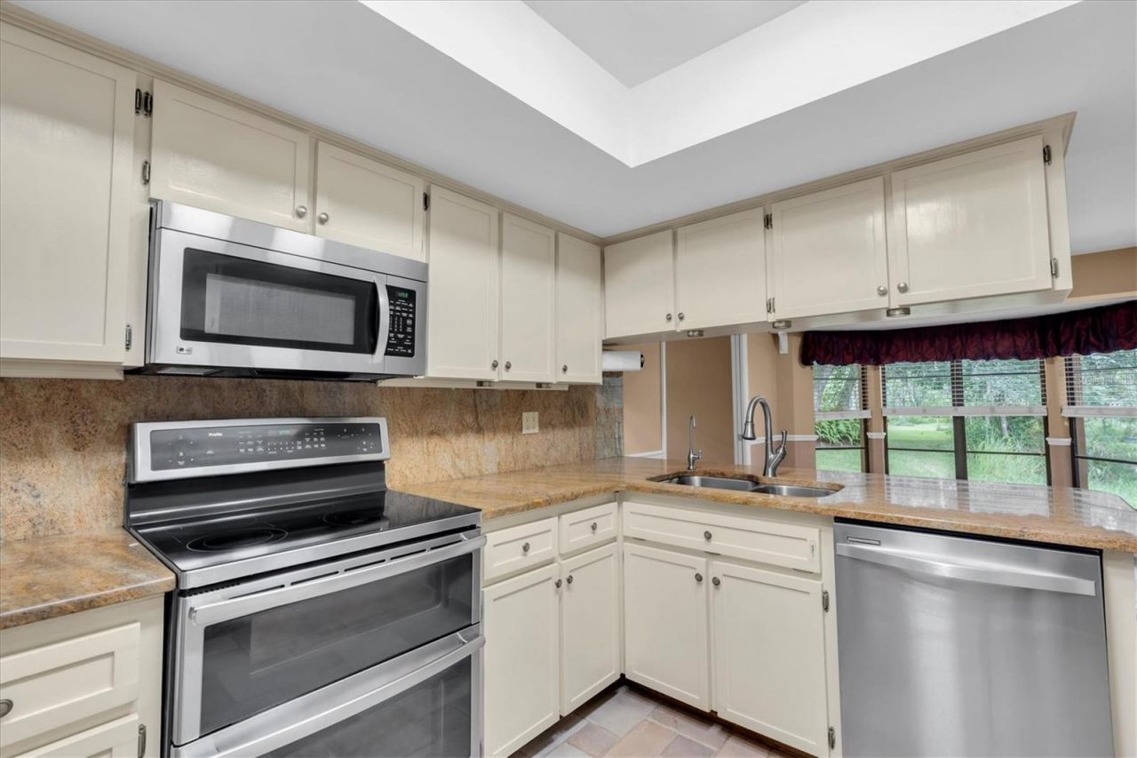6812 Ridge Top Drive , New Port Richey, FL 34655 Photo