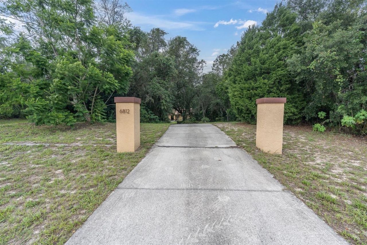 6812 Ridge Top Drive , New Port Richey, FL 34655 Photo