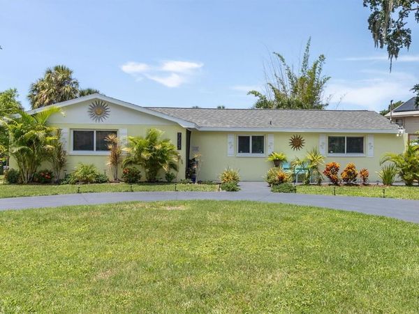 7213 PENINSULAR DRIVE , NEW PORT RICHEY, FL 34652
