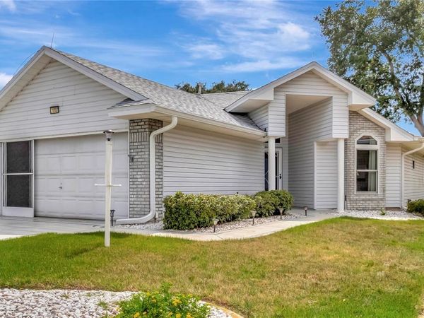 21707 QUEEN MARY COURT , LEESBURG, FL 34748