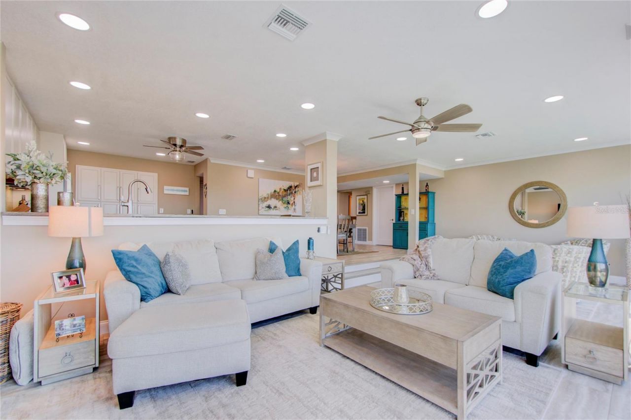 7600 Sun Island Drive S, Unit 804, South Pasadena, FL 33707 Photo