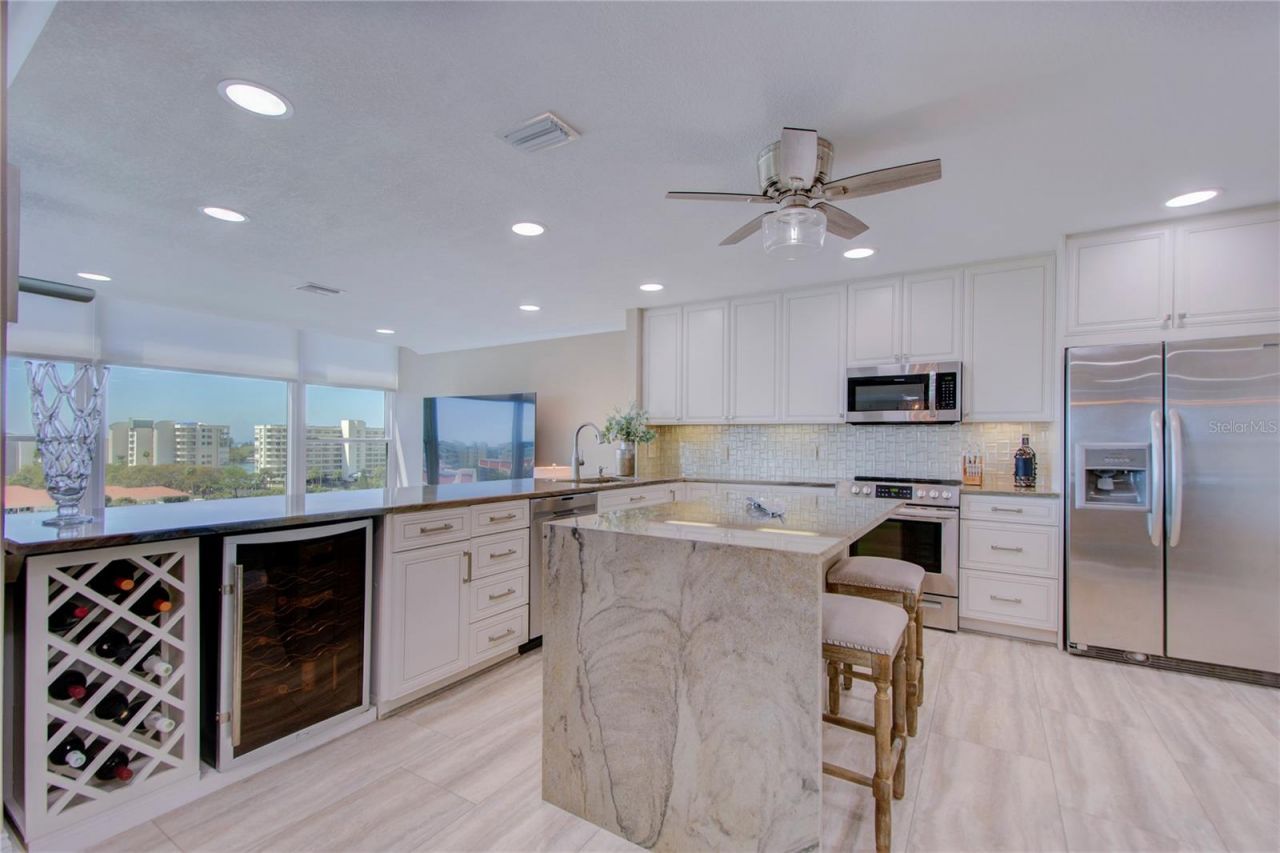 7600 Sun Island Drive S, Unit 804, South Pasadena, FL 33707 Photo